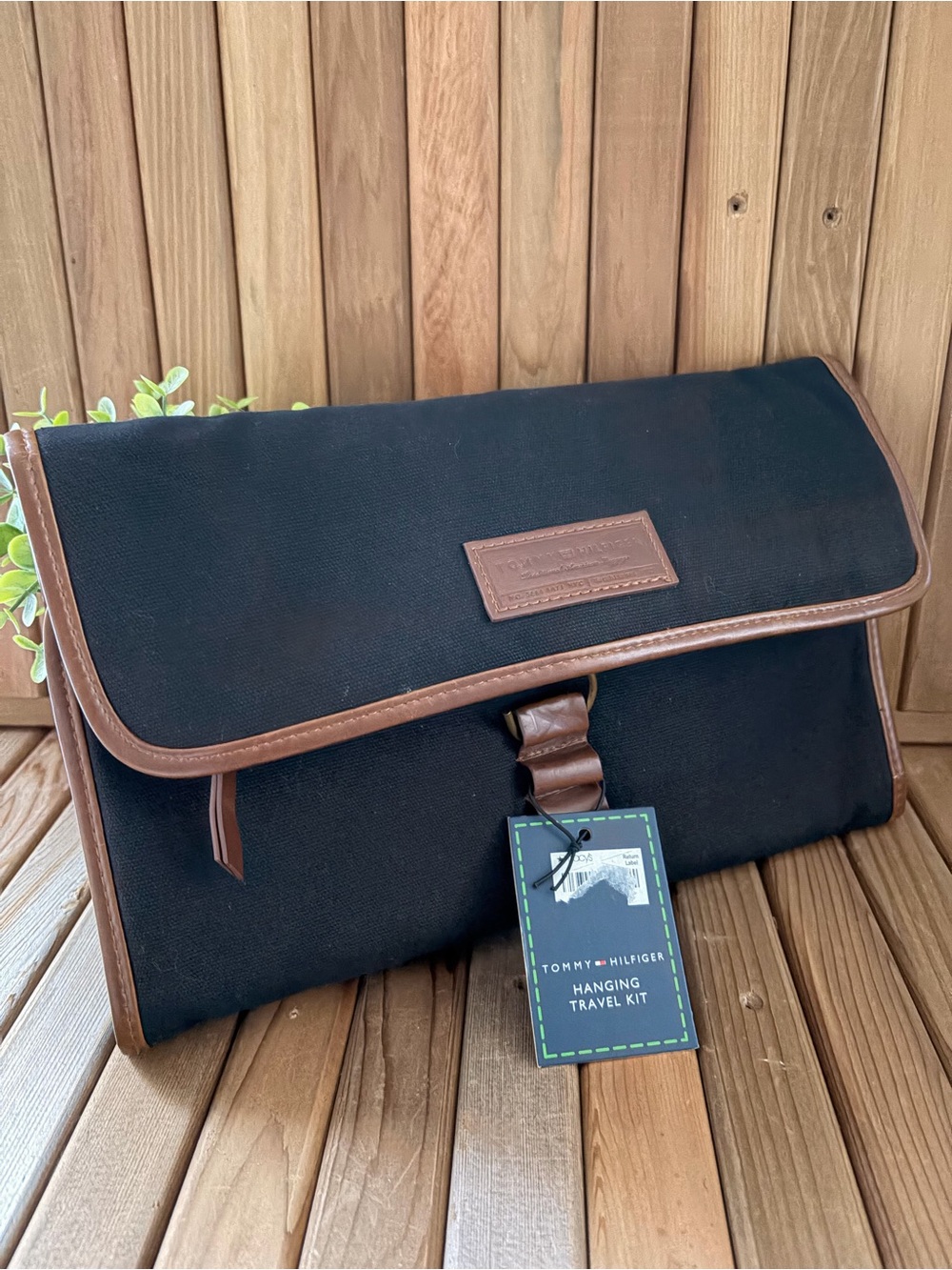 Tommy Hilfiger Travel Kit, Toiletry Essentials Hanging Trifold Bag